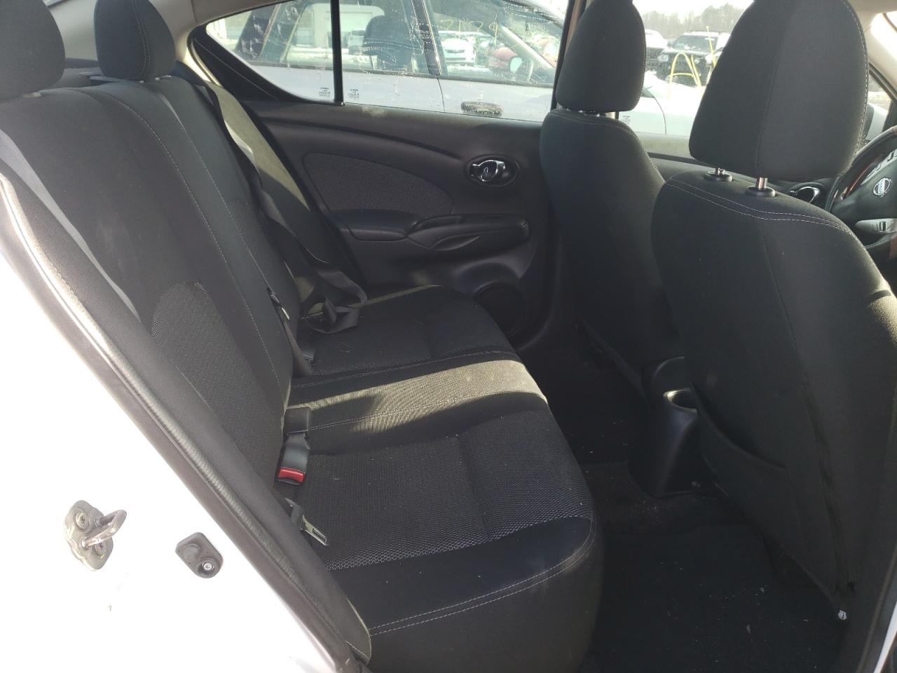Photo 6 from auction – 2016 NISSAN VERSA S with VIN 3N1CN7AP9GL873281