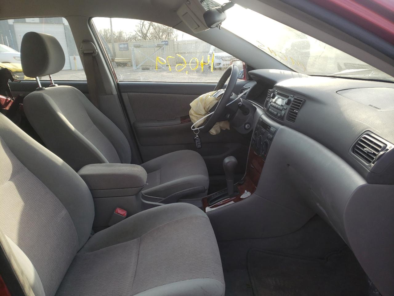 Photo 5 from auction – 2006 TOYOTA COROLLA CE with VIN JTDBR32E060084175