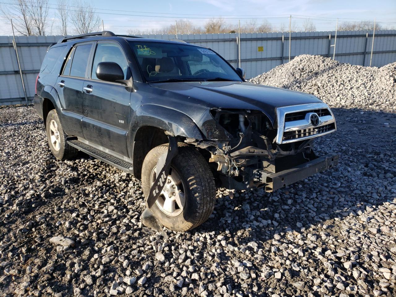 TOYOTA 4RUNNER SR 2007 with VIN JTEZU14R178076389 - Photo from auction