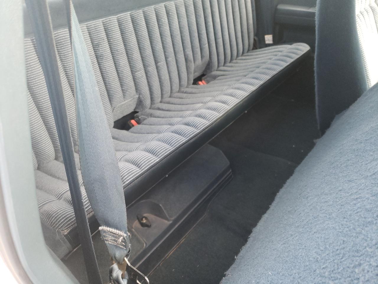 Photo 6 from auction – 1990 CHEVROLET GMT-400 C1 with VIN 2GCEC19K3L1220720