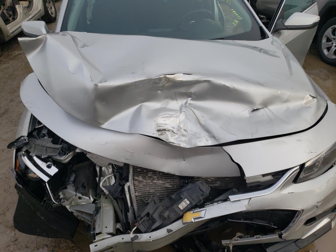 Photo 7 from auction – 2018 CHEVROLET MALIBU LT with VIN 1G1ZD5ST8JF169500