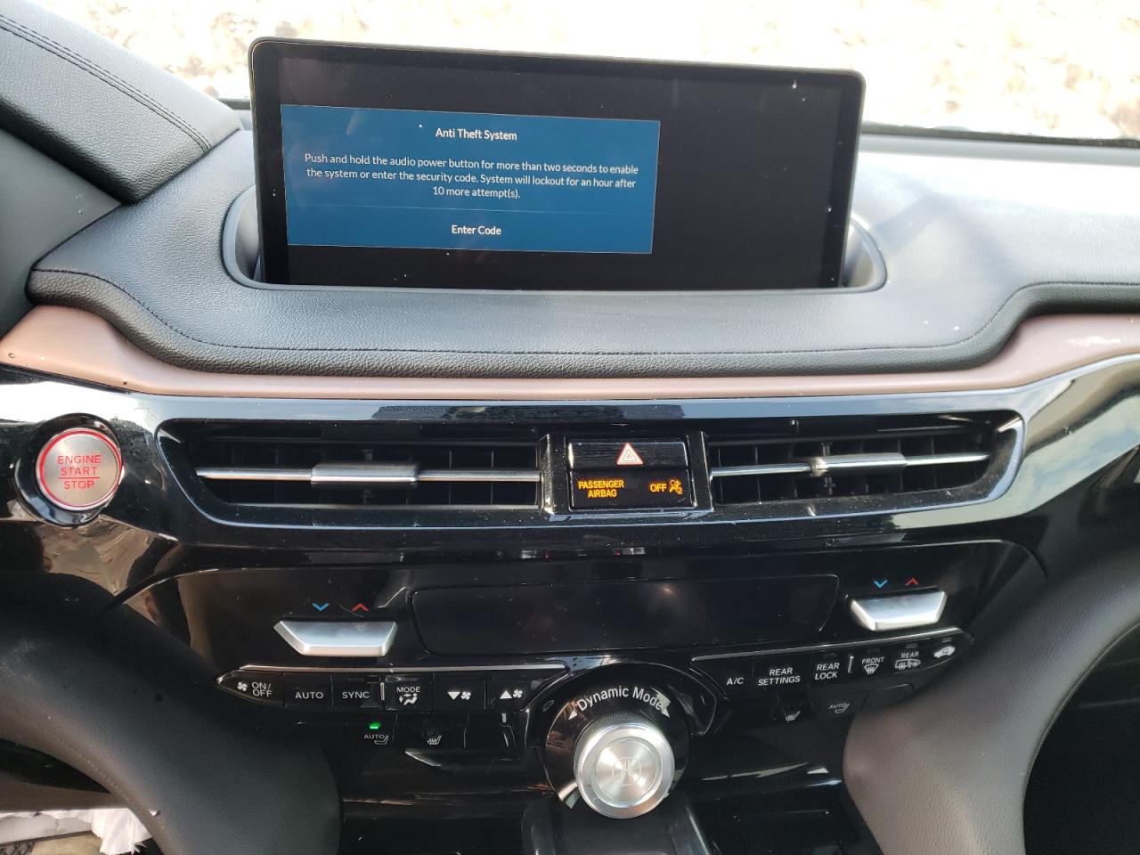 Photo 9 from auction – 2022 ACURA MDX with VIN 5J8YD9H39NL004209