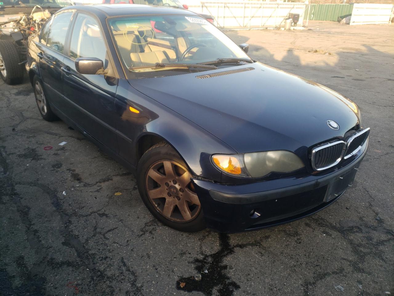 BMW 325 XI 2005 with VIN WBAEU33475PR19273 - Photo from auction