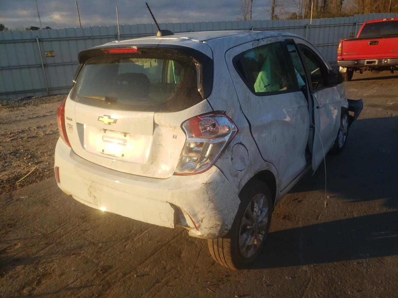 Photo 4 from auction – 2019 CHEVROLET SPARK 1LT with VIN KL8CD6SA6KC778405