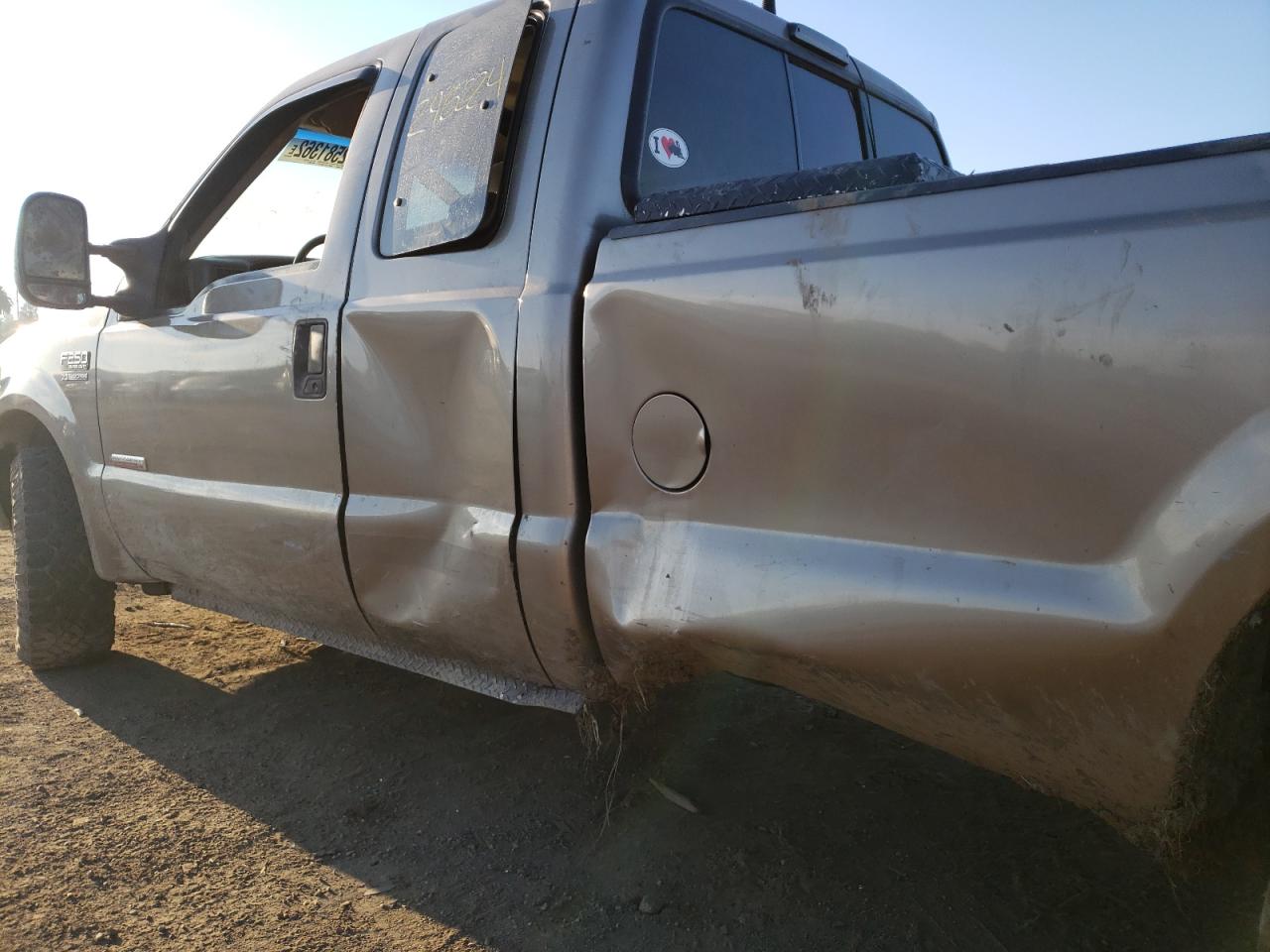 Photo 9 from auction – 2002 FORD F250 SUPER with VIN 1FTNX20F82EA25221