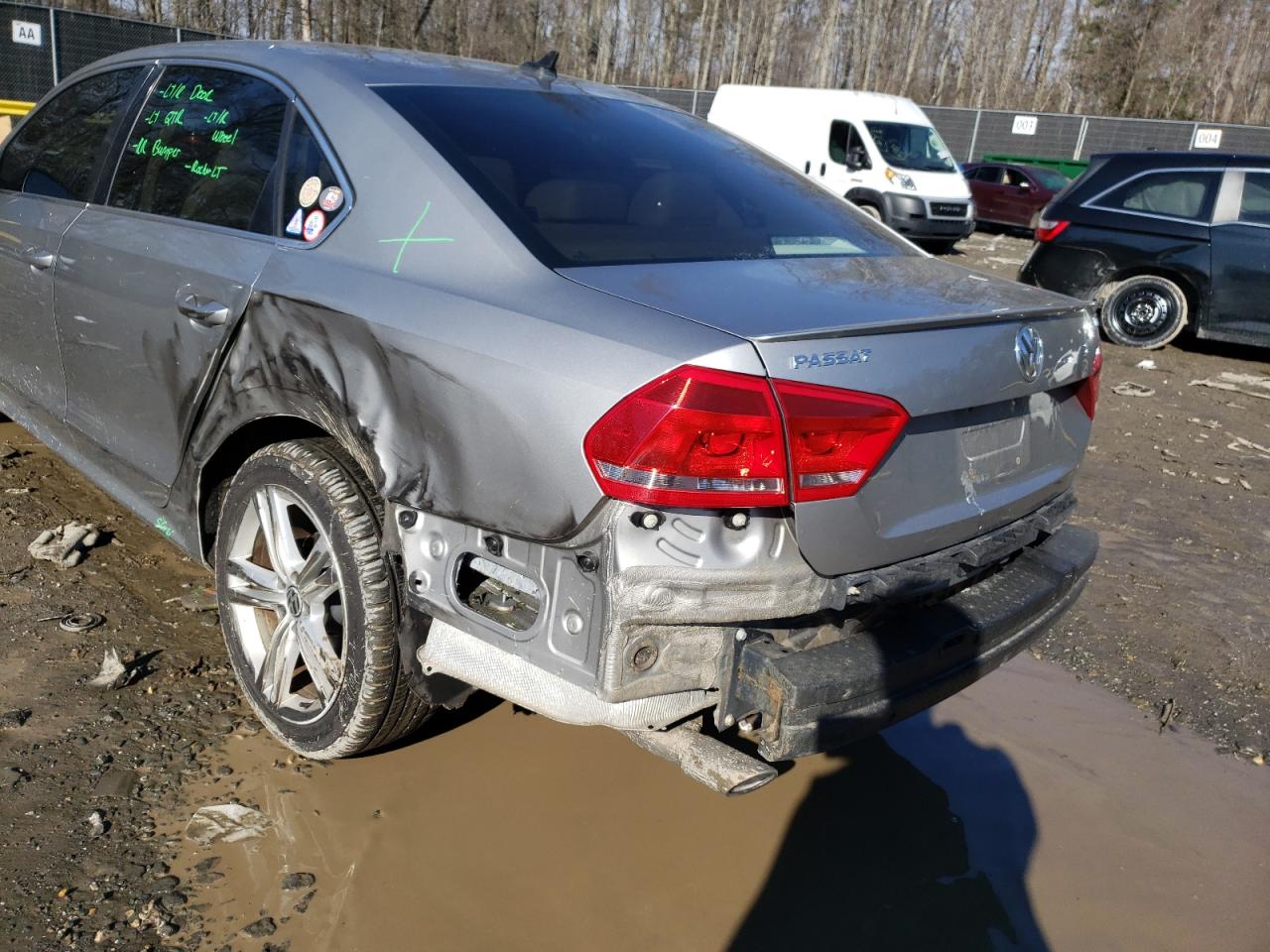 Photo 9 from auction – 2012 VOLKSWAGEN PASSAT SE with VIN 1VWBN7A36CC101118