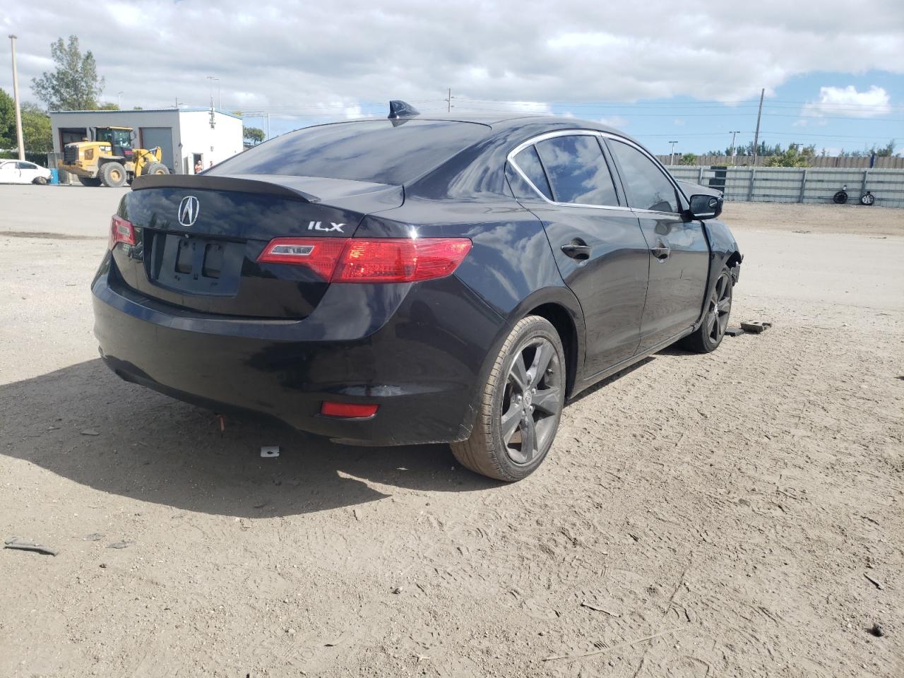 Photo 4 from auction – 2014 ACURA ILX 20 with VIN 19VDE1F35EE015093