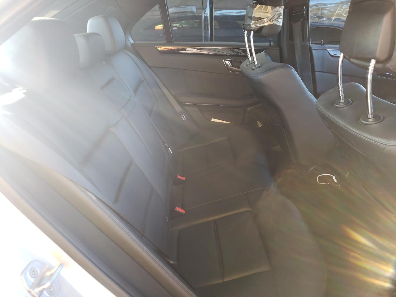 Photo 6 from auction – 2011 MERCEDES-BENZ E 350 with VIN WDDHF5GBXBA299876