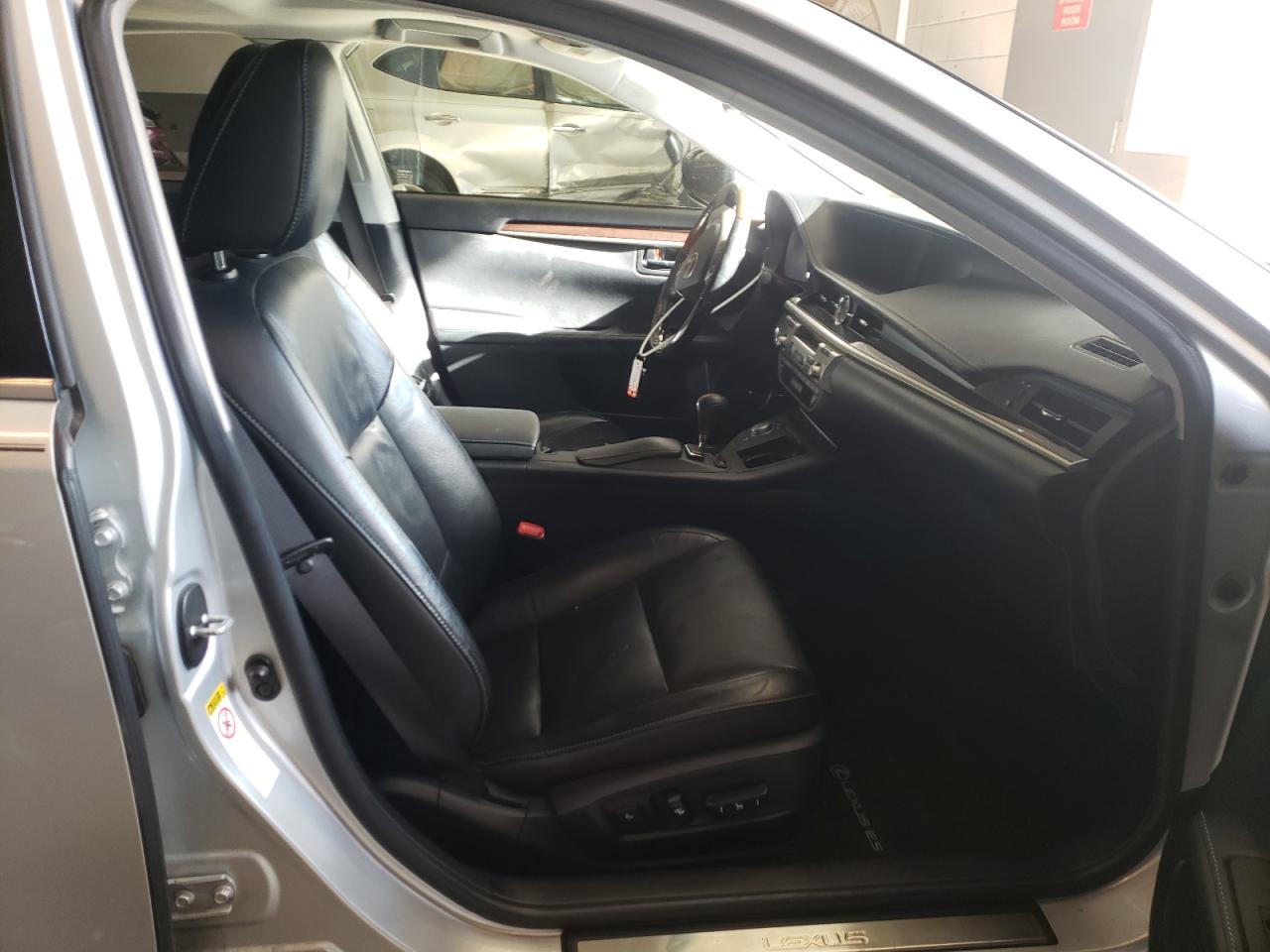 Photo 5 from auction – 2013 LEXUS ES 350 with VIN JTHBK1GG2D2002899