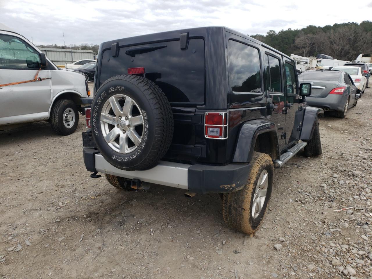 Photo 4 from auction – 2013 JEEP WRANGLER U with VIN 1C4BJWEG9DL661819