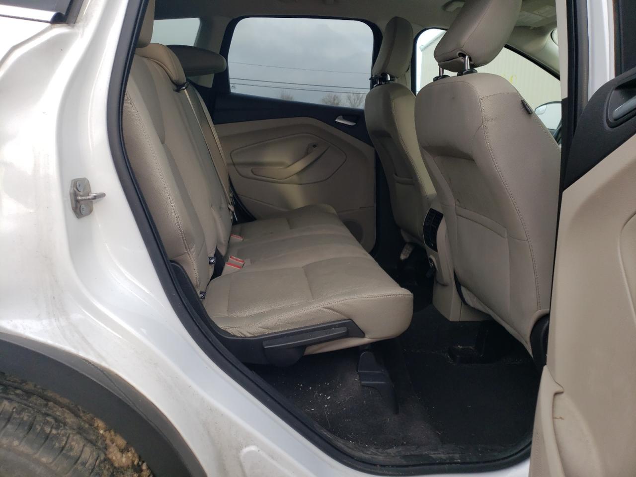 Photo 6 from auction – 2018 FORD ESCAPE SE with VIN 1FMCU0GDXJUC20455