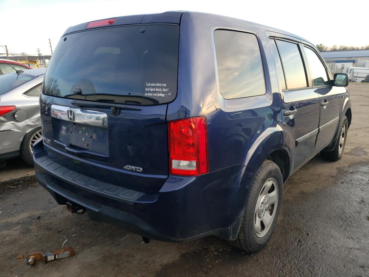 Photo 4 from auction – 2014 HONDA PILOT LX with VIN 5FNYF4H21EB047528