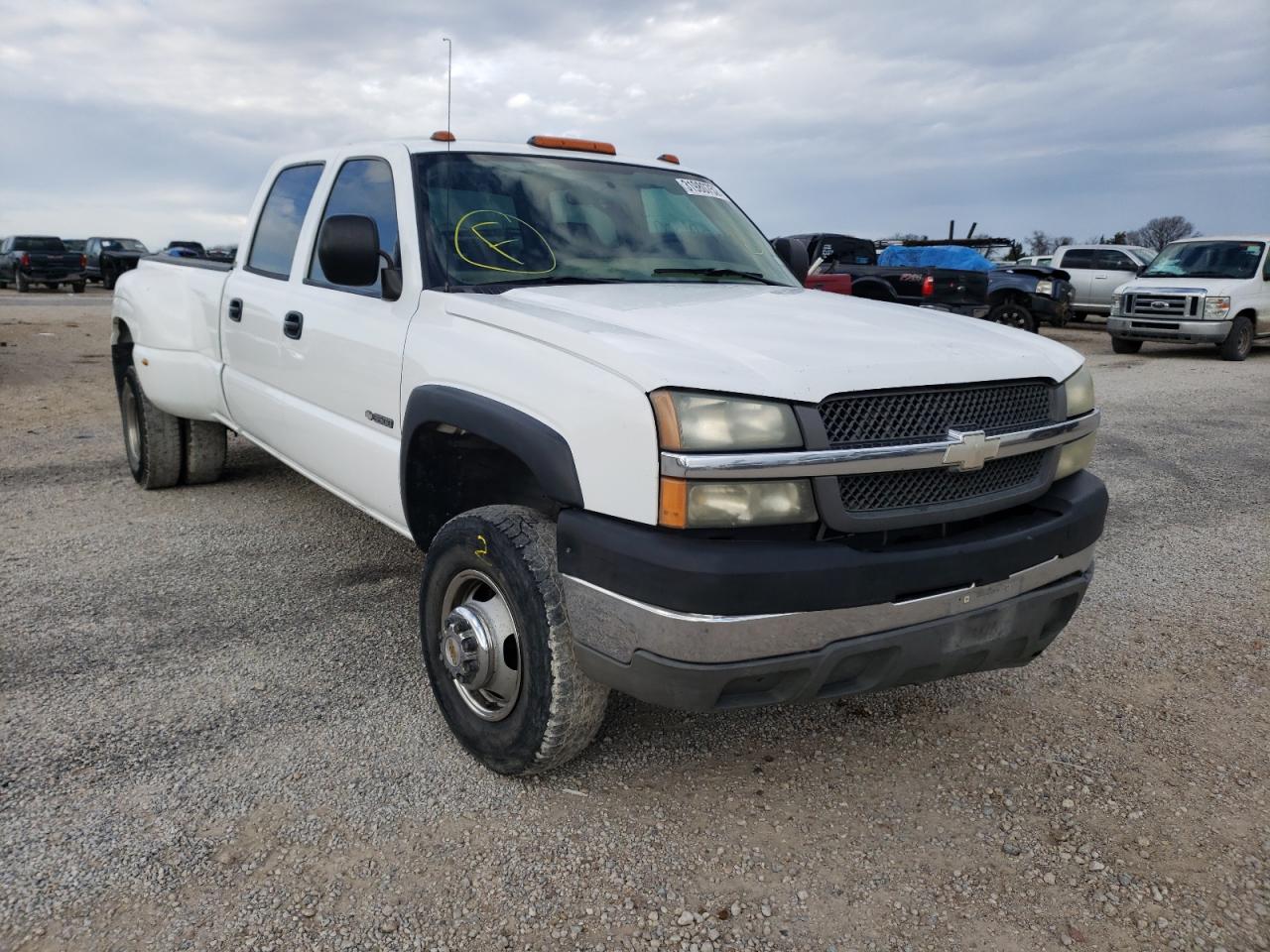 Photo 1 from auction – 2004 CHEVROLET SILVERADO with VIN 1GBJC33U74F140968