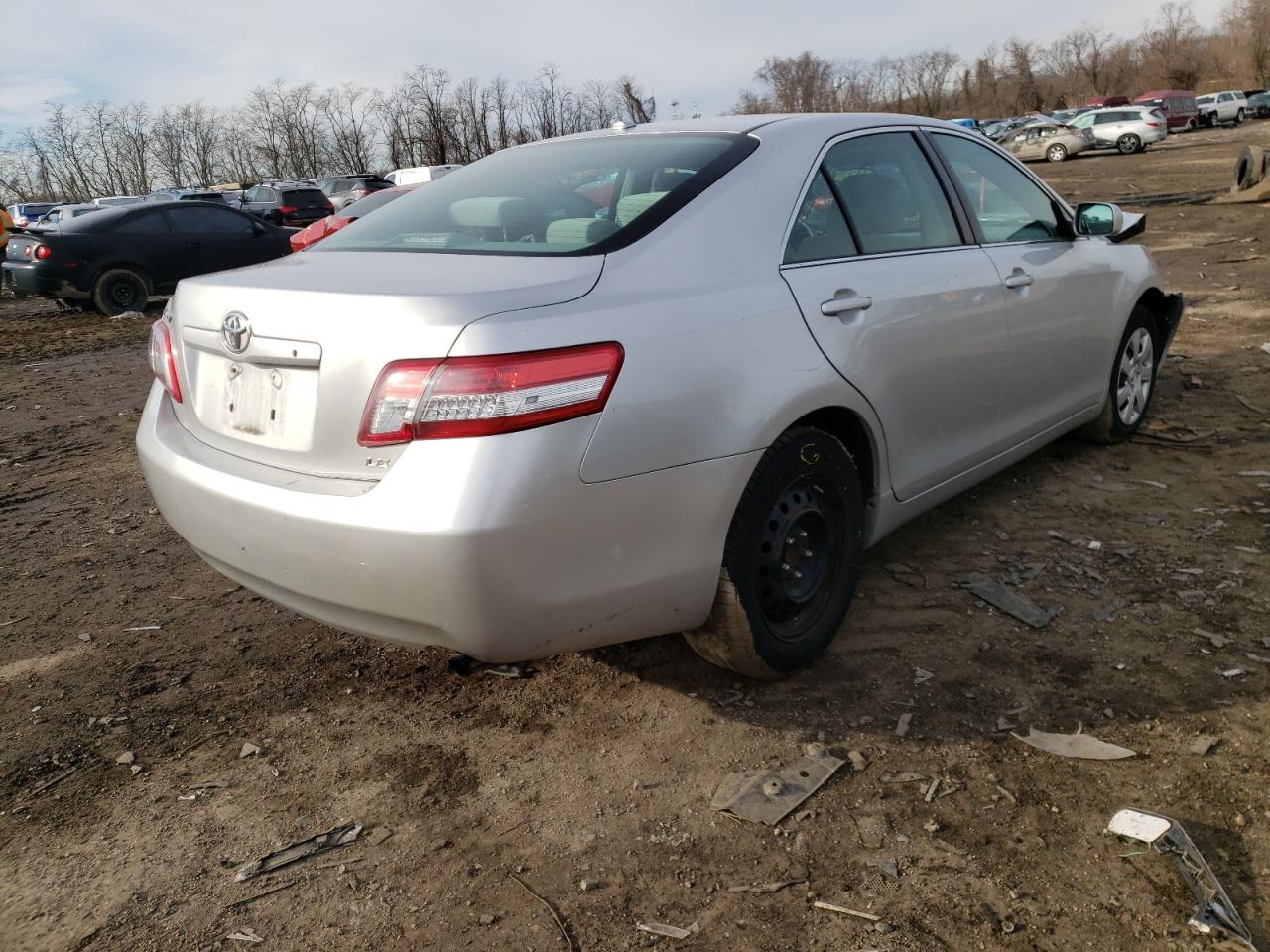 Photo 4 from auction – 2010 TOYOTA CAMRY BASE with VIN 4T1BF3EK2AU103638
