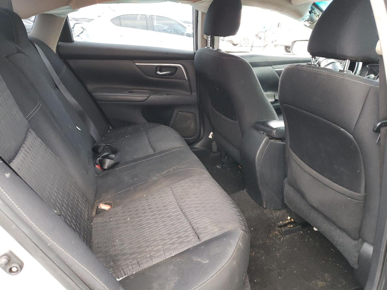 Photo 6 from auction – 2017 NISSAN ALTIMA 2.5 with VIN 1N4AL3AP0HC120261