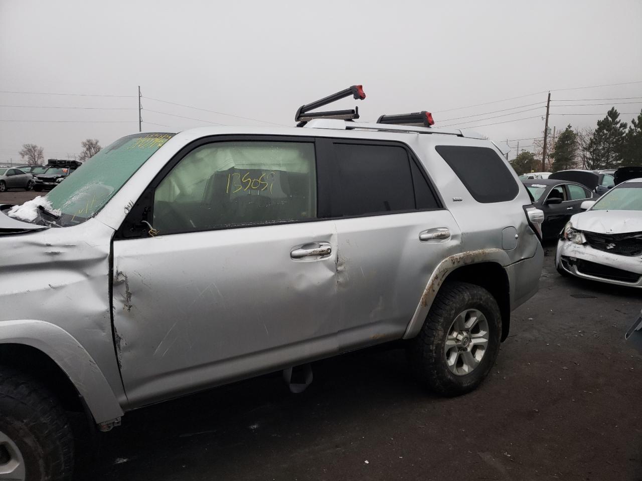 صورة رقم 10 من المزاد - 2015 TOYOTA 4RUNNER SR مع VIN JTEBU5JR9F5207971