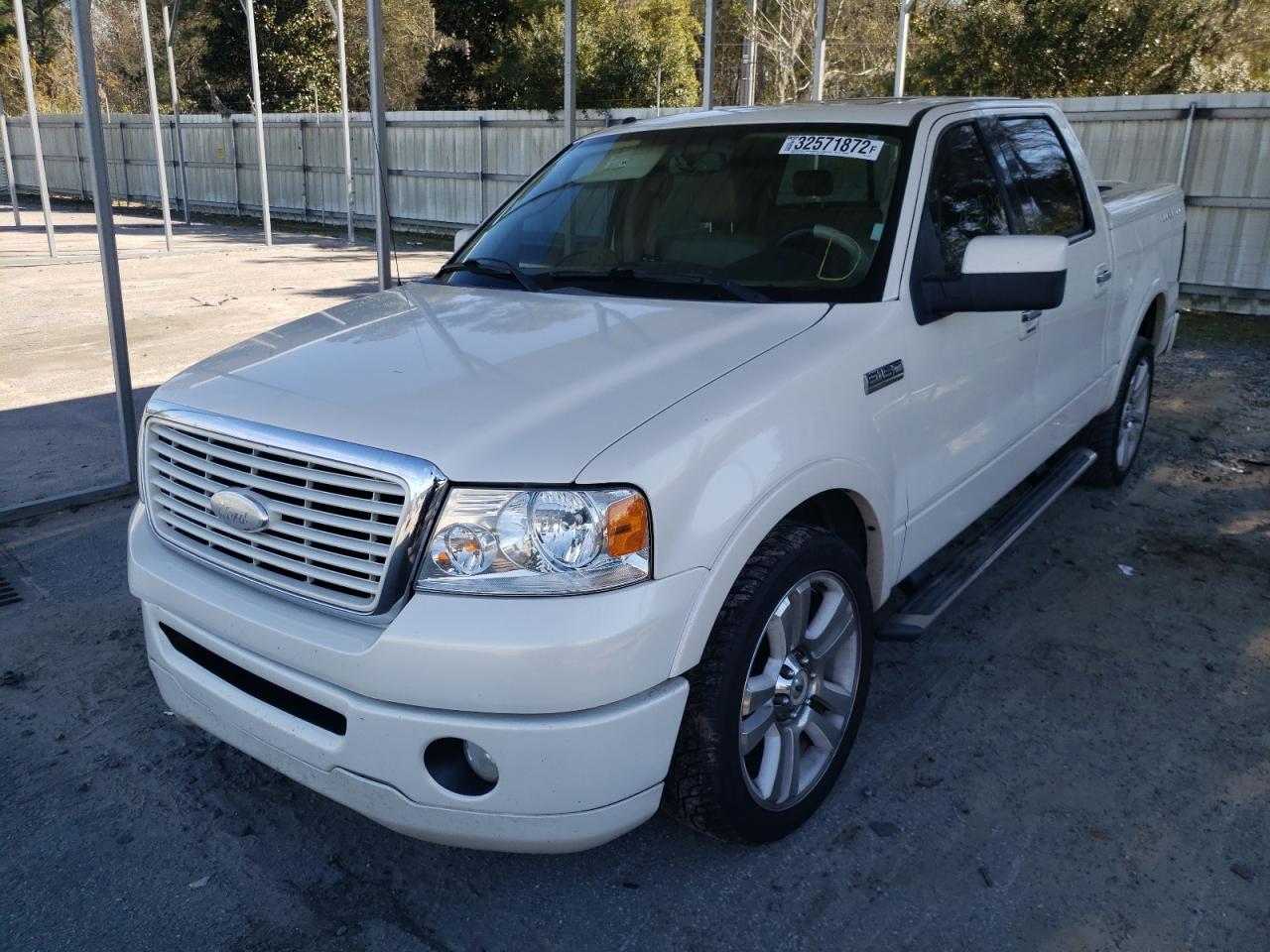 Photo 2 from auction – 2008 FORD F150 SUPER with VIN 1FTRW12568FA24722