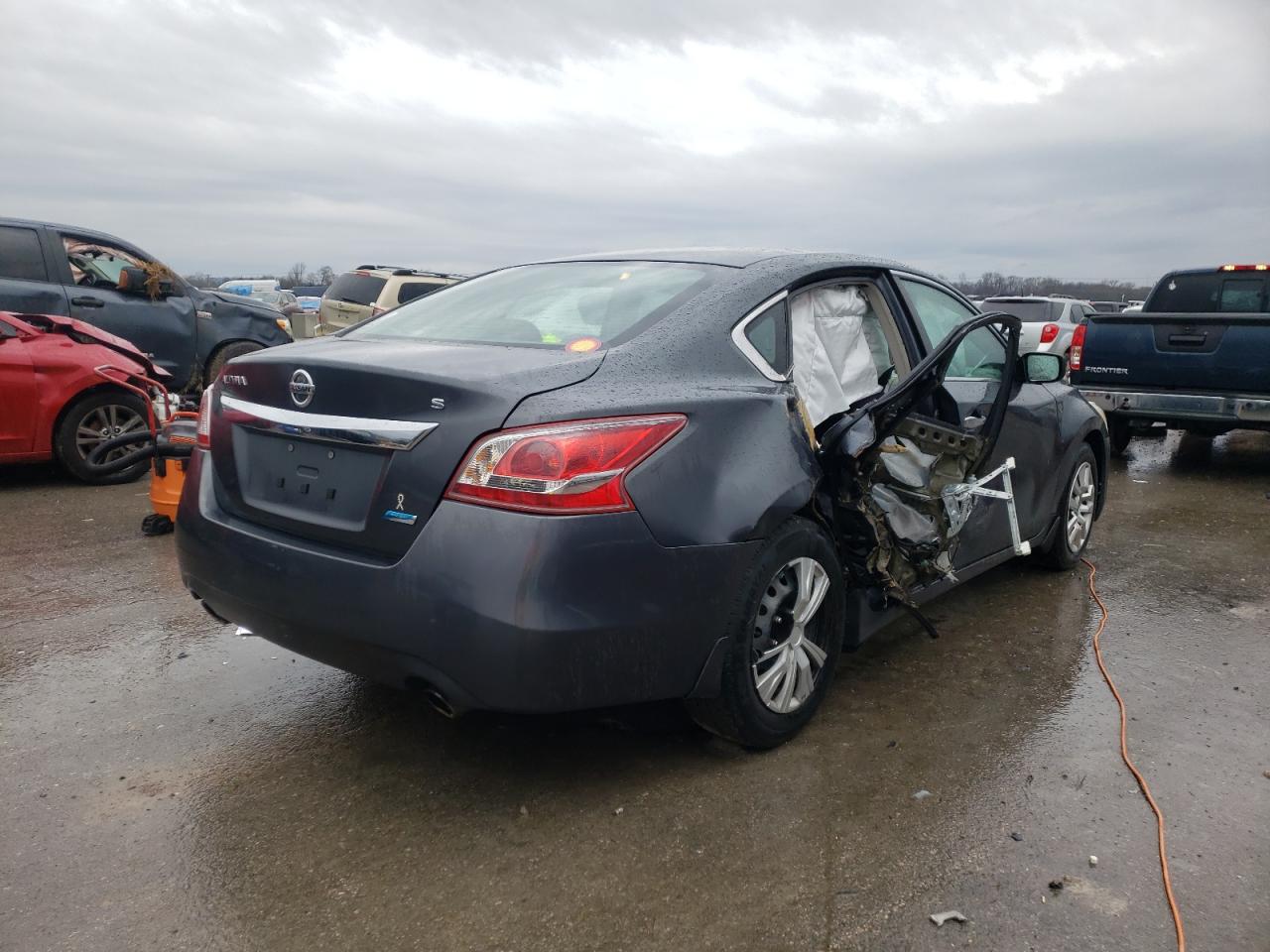 Photo 4 from auction – 2013 NISSAN ALTIMA 2.5 with VIN 1N4AL3AP1DC199918