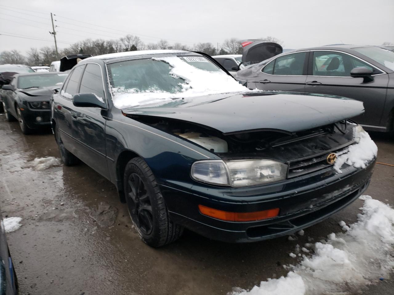 Photo 1 from auction – 1992 TOYOTA CAMRY XLE with VIN 4T1VK13E2NU035955