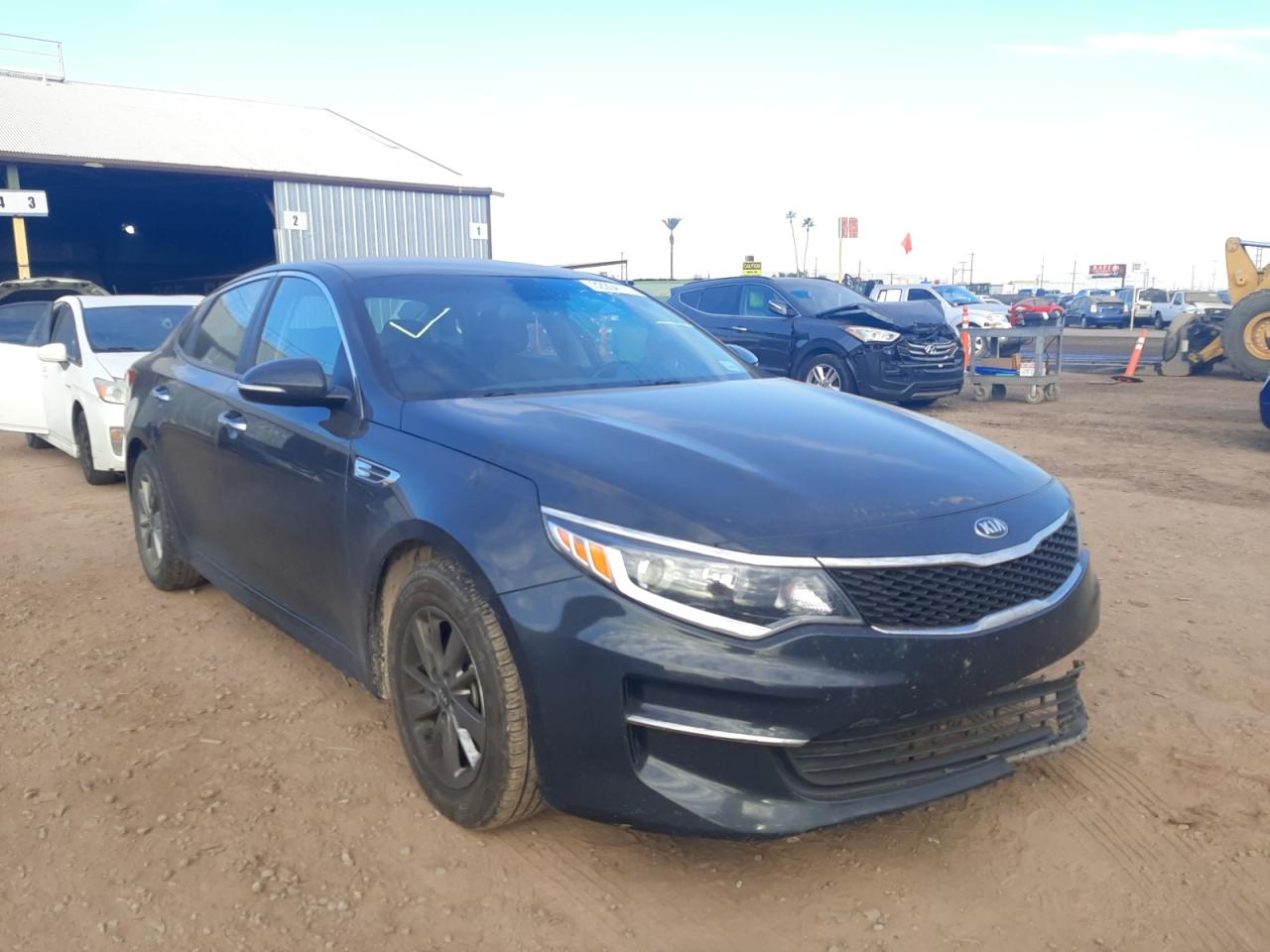 Photo 1 from auction – 2016 KIA OPTIMA LX with VIN 5XXGT4L19GG103265