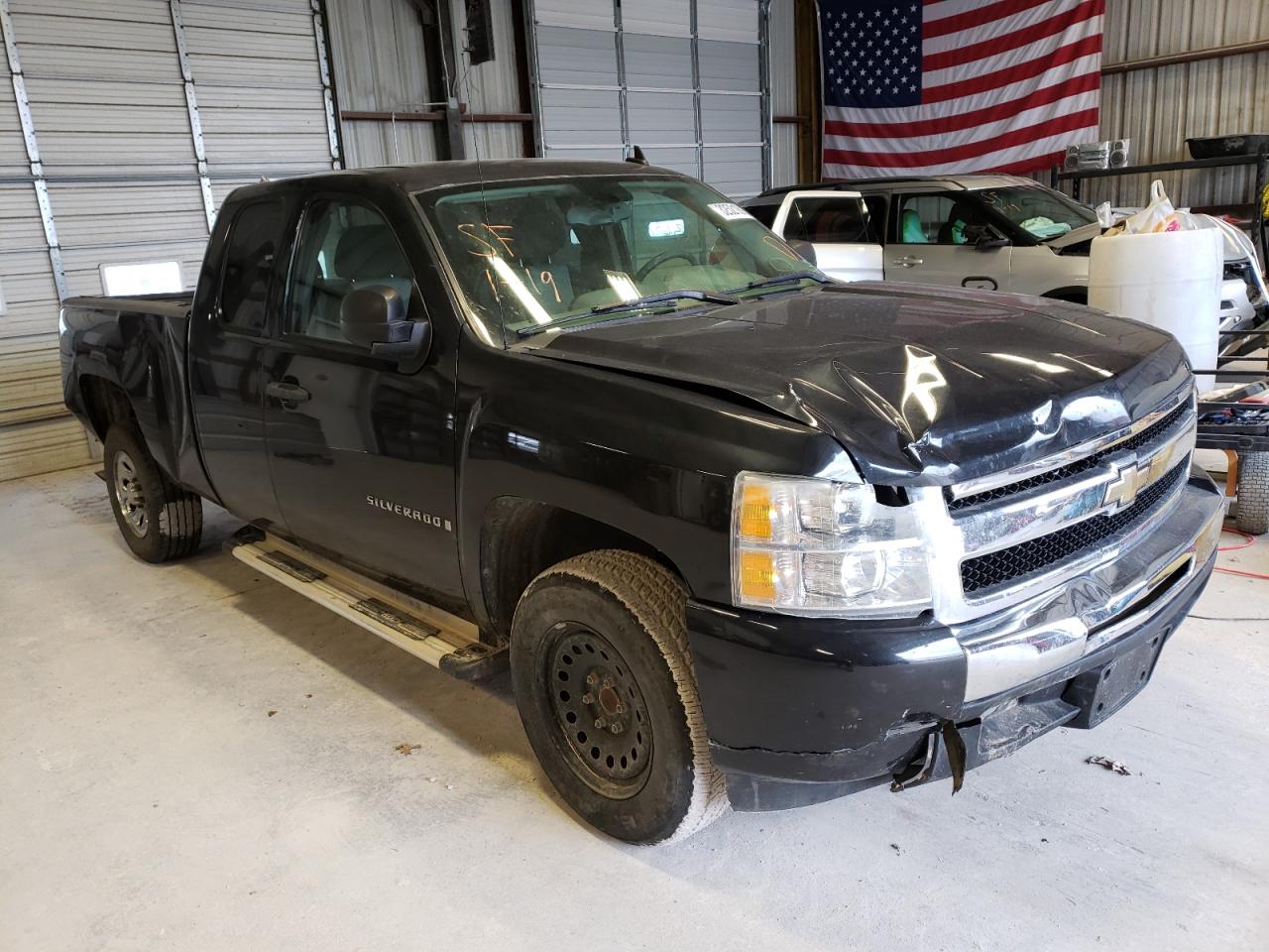 CHEVROLET SILVERADO 2009 with VIN 1GCEC19X99Z103848 - Photo from auction