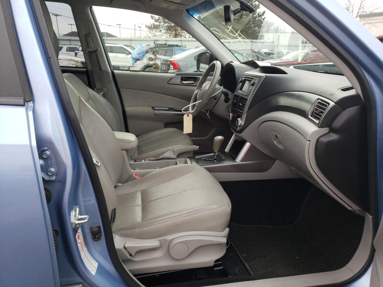Photo 5 from auction – 2012 SUBARU FORESTER T with VIN JF2SHBGC1CH452155