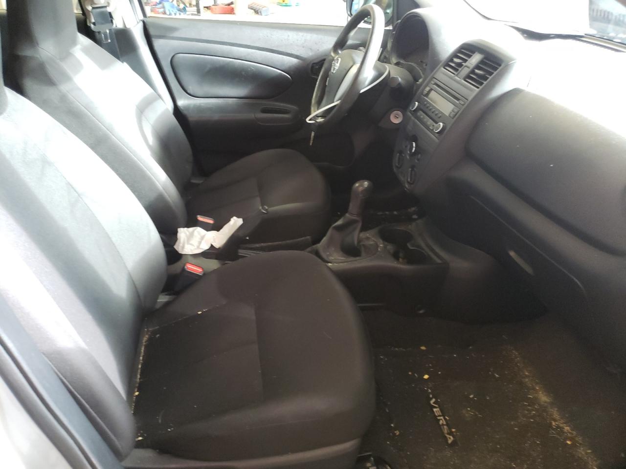 Photo 5 from auction – 2016 NISSAN VERSA S with VIN 3N1CN7AP4GL912567