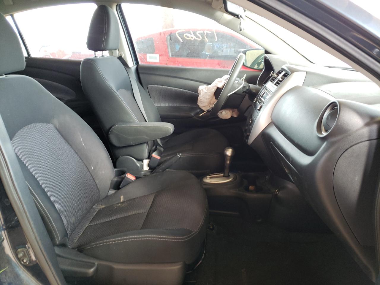 Photo 5 from auction – 2017 NISSAN VERSA S with VIN 3N1CN7AP8HL829287
