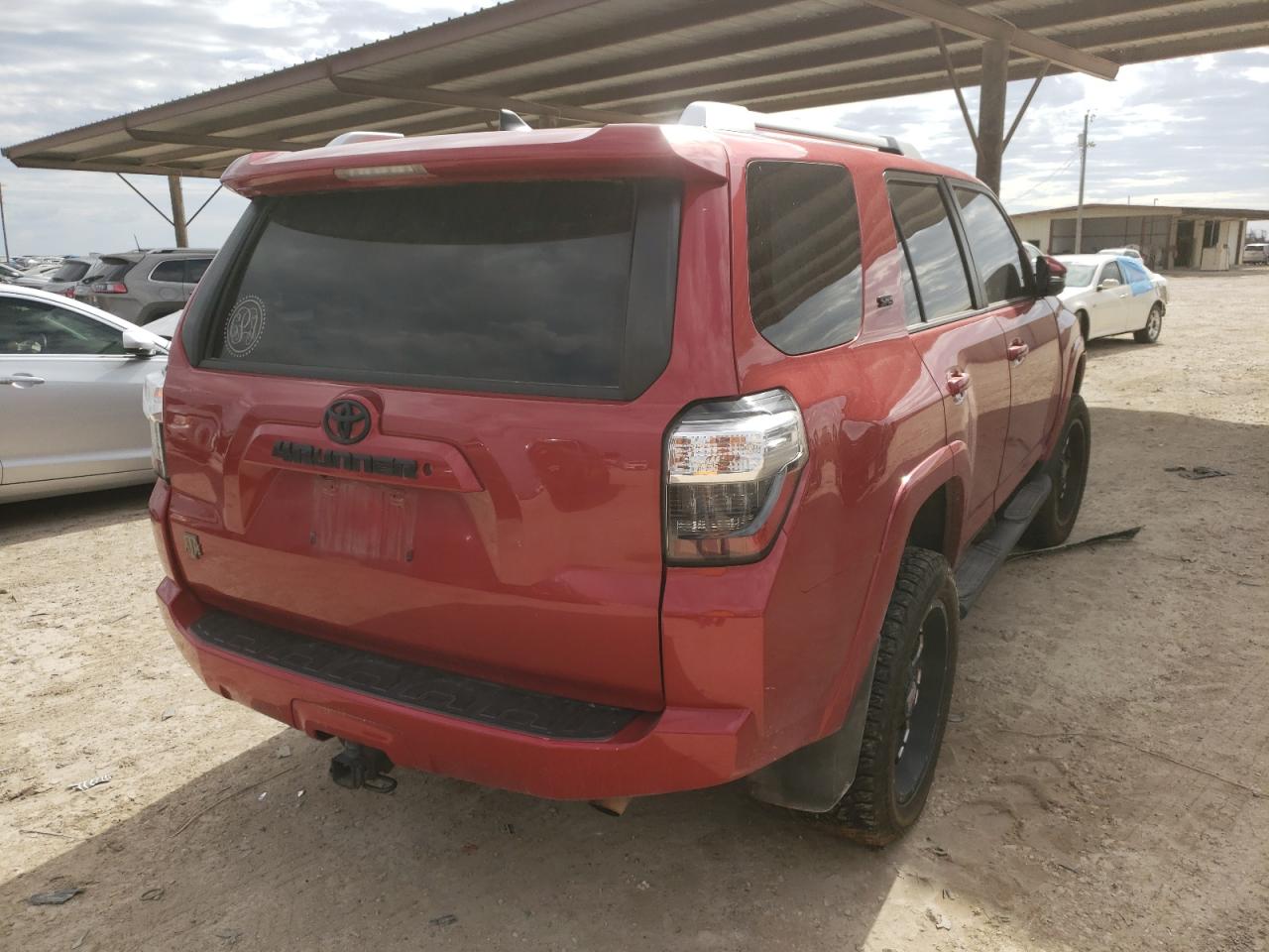 Photo 4 from auction – 2017 TOYOTA 4RUNNER SR with VIN JTEZU5JR1H5164924