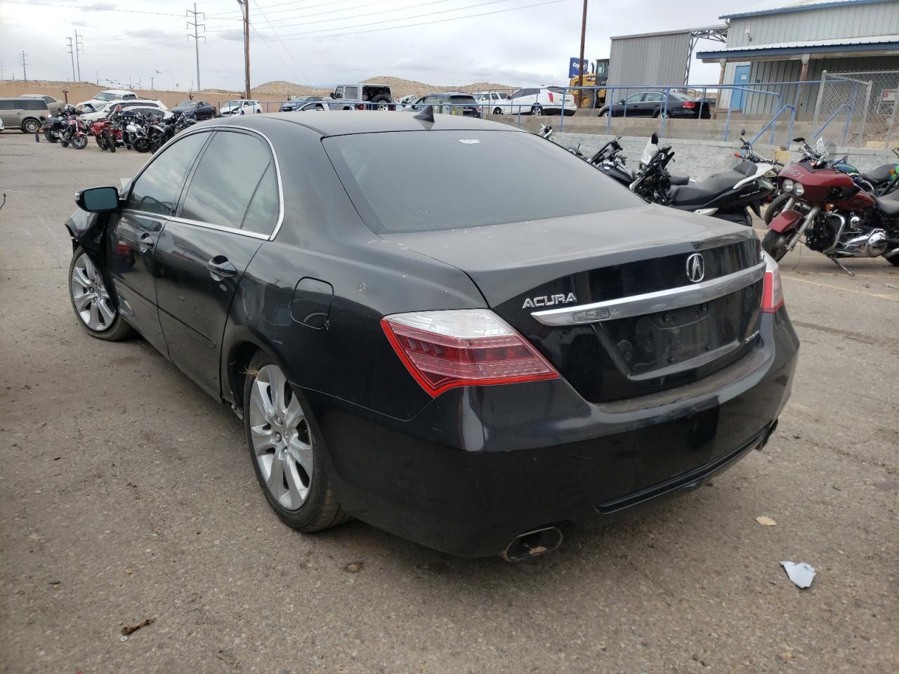 Photo 3 from auction – 2010 ACURA RL with VIN JH4KB2F62AC002812