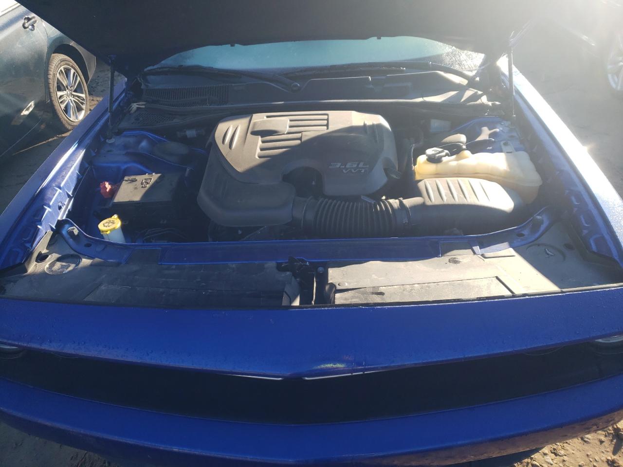 Photo 7 from auction – 2018 DODGE CHALLENGER with VIN 2C3CDZAG0JH316002