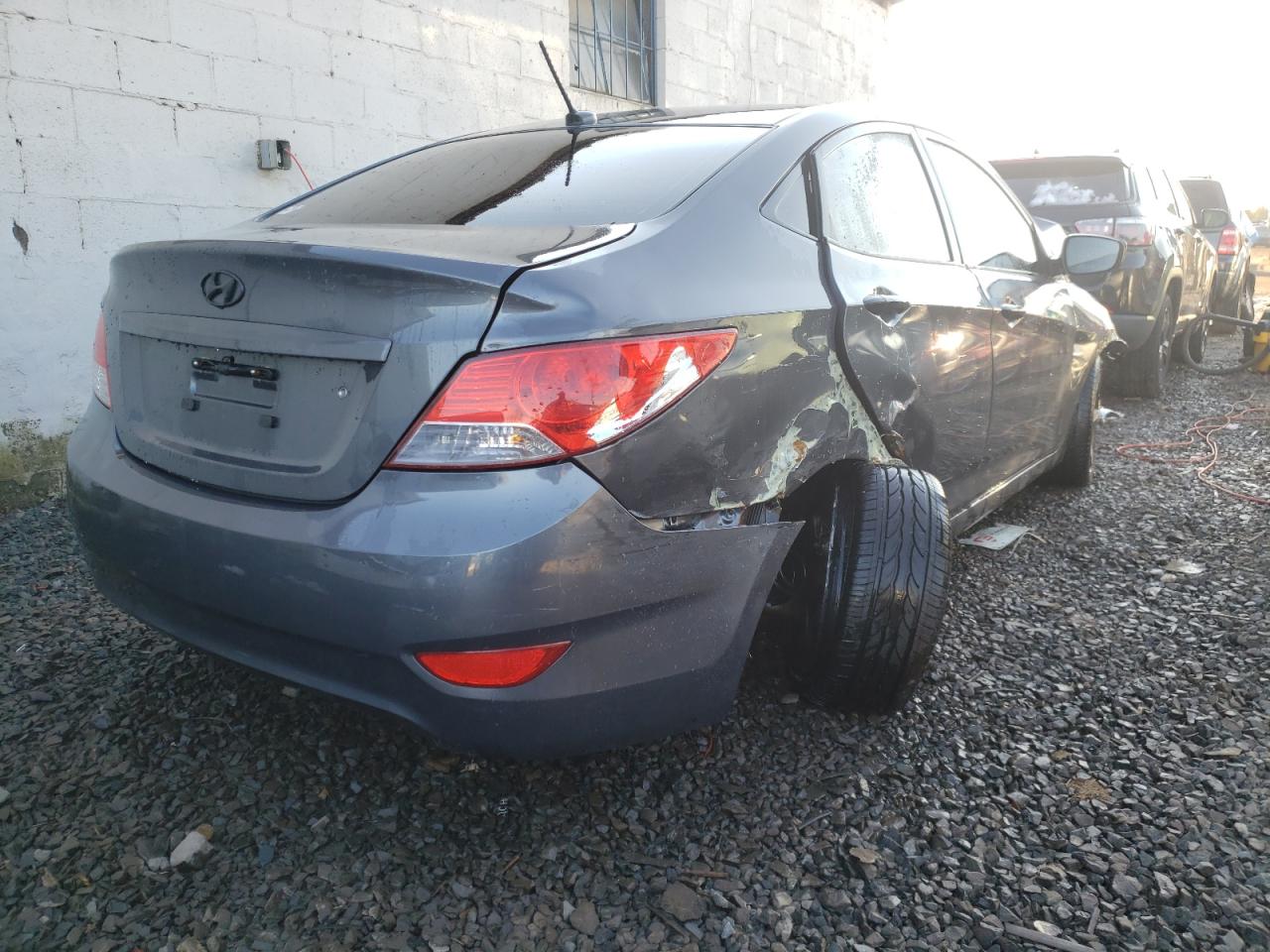 Photo 4 from auction – 2012 HYUNDAI ACCENT GLS with VIN KMHCT4AE1CU062764