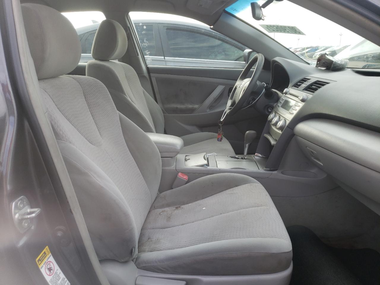 Photo 5 from auction – 2011 TOYOTA CAMRY BASE with VIN 4T4BF3EK1BR169184