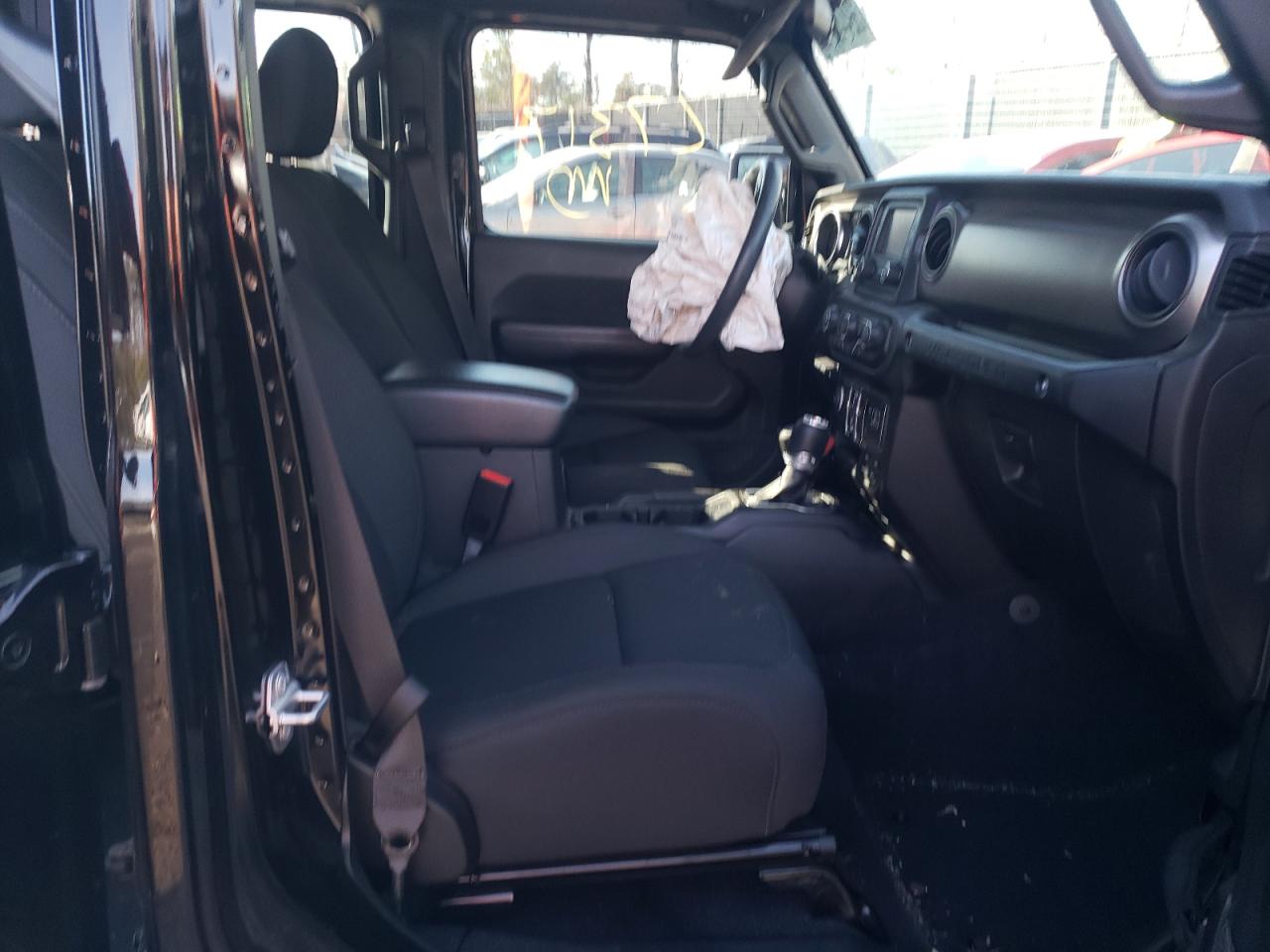 Photo 5 from auction – 2018 JEEP WRANGLER U with VIN 1C4HJXDN7JW278522