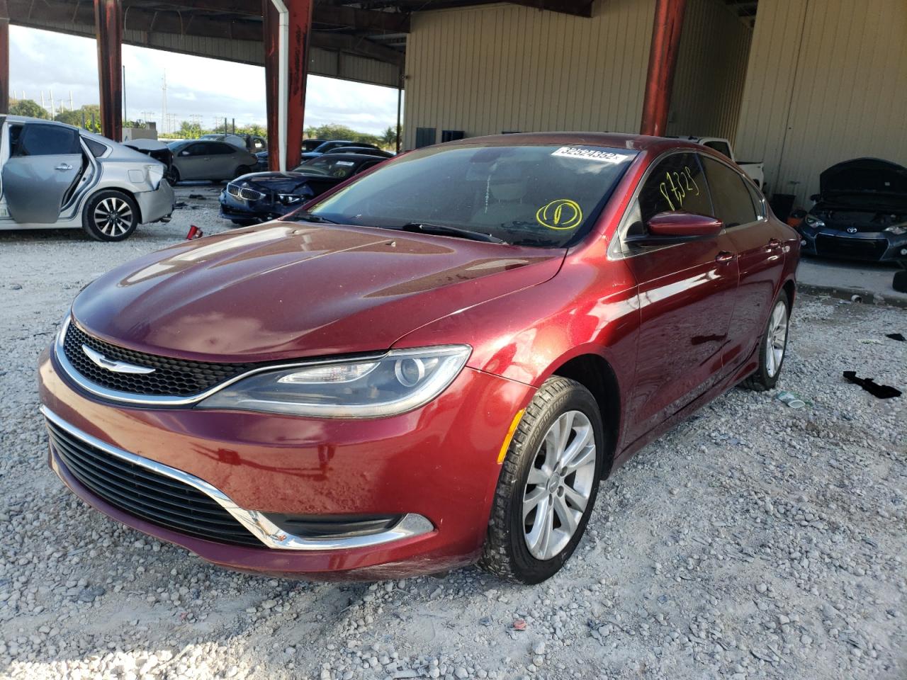 Photo 2 from auction – 2015 CHRYSLER 200 LIMITE with VIN 1C3CCCAB3FN687948