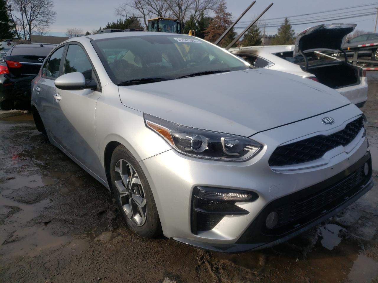 KIA FORTE FE 2019 with VIN 3KPF24AD7KE061160 - Photo from auction