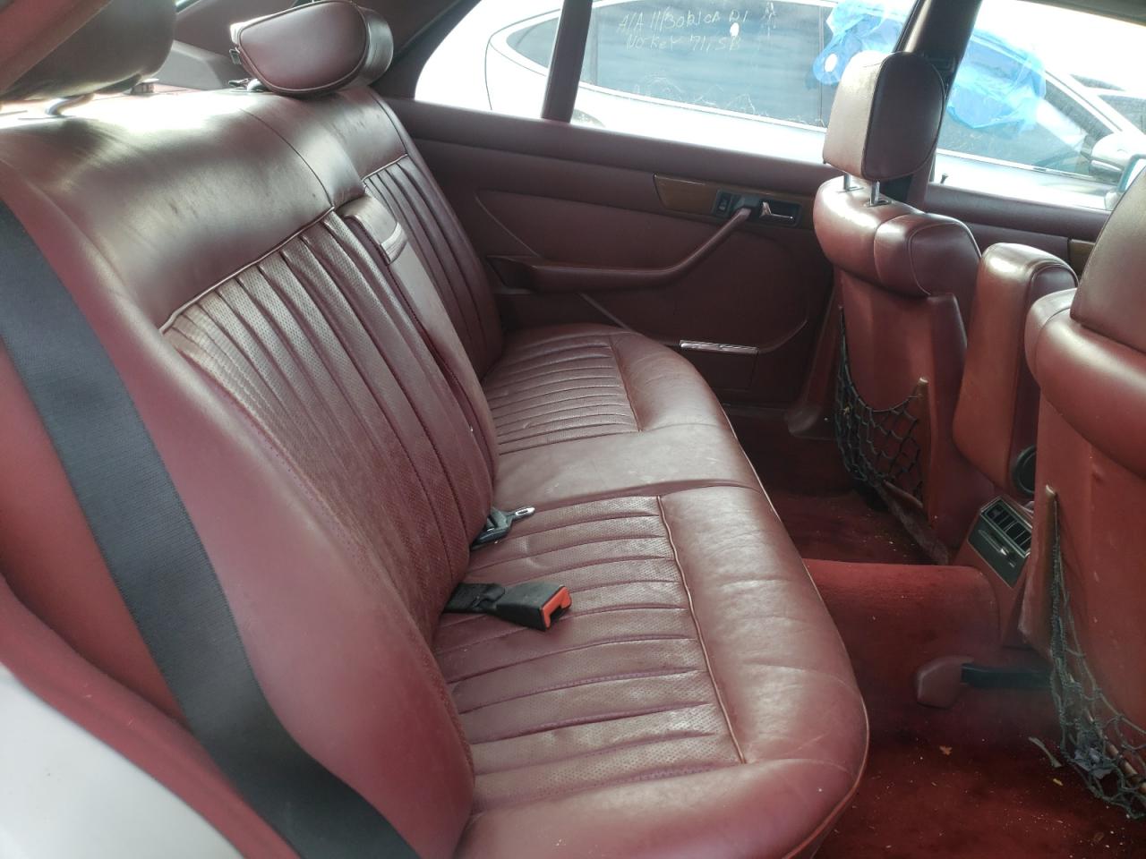 Photo 6 from auction – 1986 MERCEDES-BENZ 420SEL with VIN WDBCA35D6GA259151