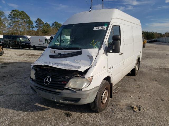 Photo 2 from auction – 2006 DODGE SPRINTER 2 with VIN WD0PD644665941586
