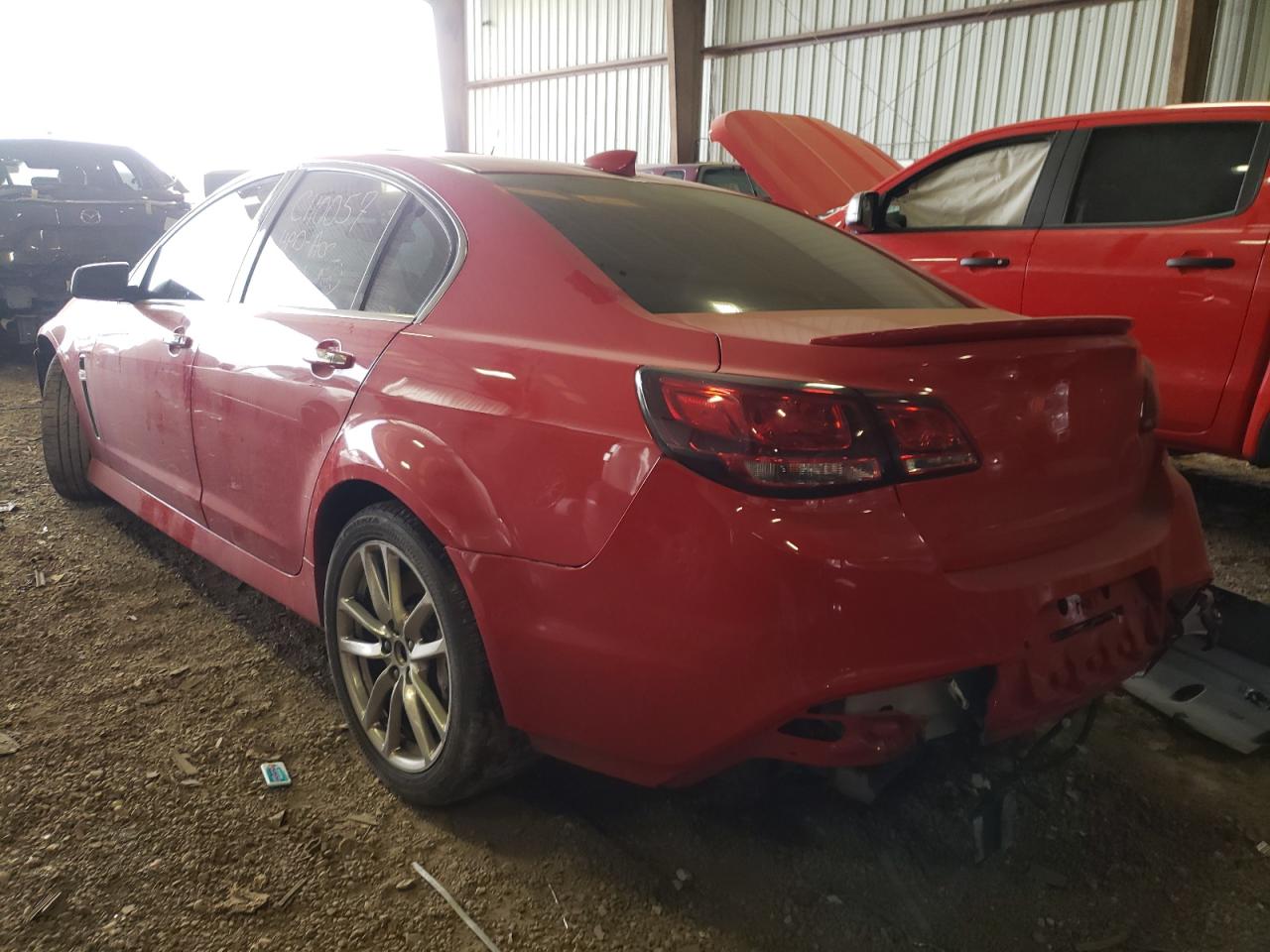 Фото 3 с аукциона – 2015 CHEVROLET SS с VIN 6G3F15RW2FL110859