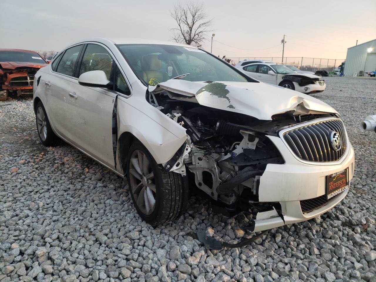 BUICK VERANO 2014 with VIN 1G4PP5SK5E4105084 - Photo from auction