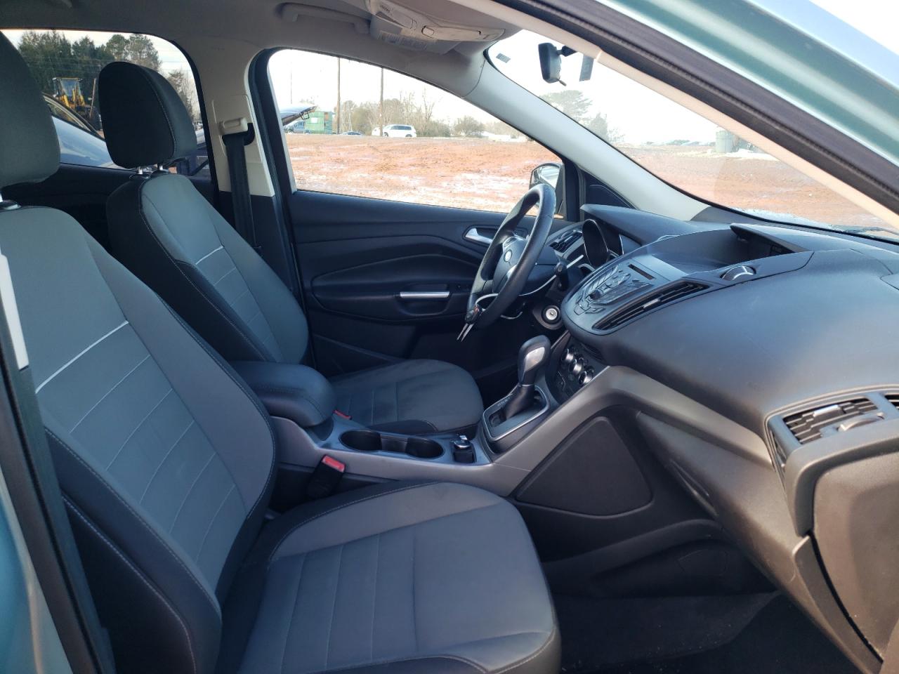 Photo 5 from auction – 2013 FORD ESCAPE SE with VIN 1FMCU0GX1DUC01324
