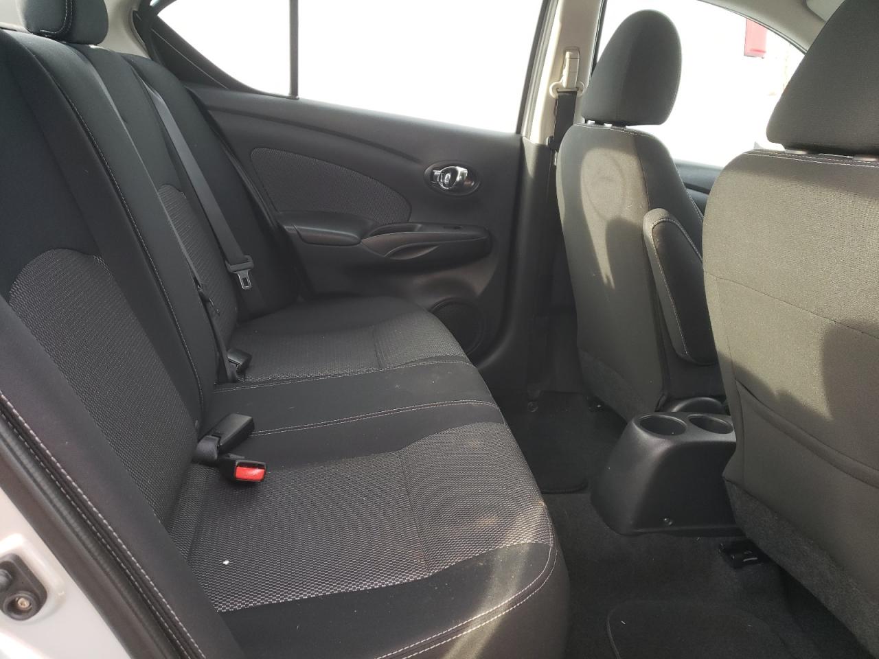 Photo 6 from auction – 2015 NISSAN VERSA S with VIN 3N1CN7AP6FL803557