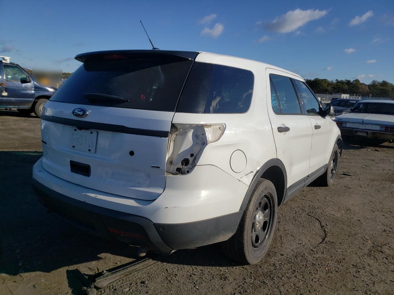 Photo 4 from auction – 2015 FORD EXPLORER P with VIN 1FM5K8AR1FGB32403