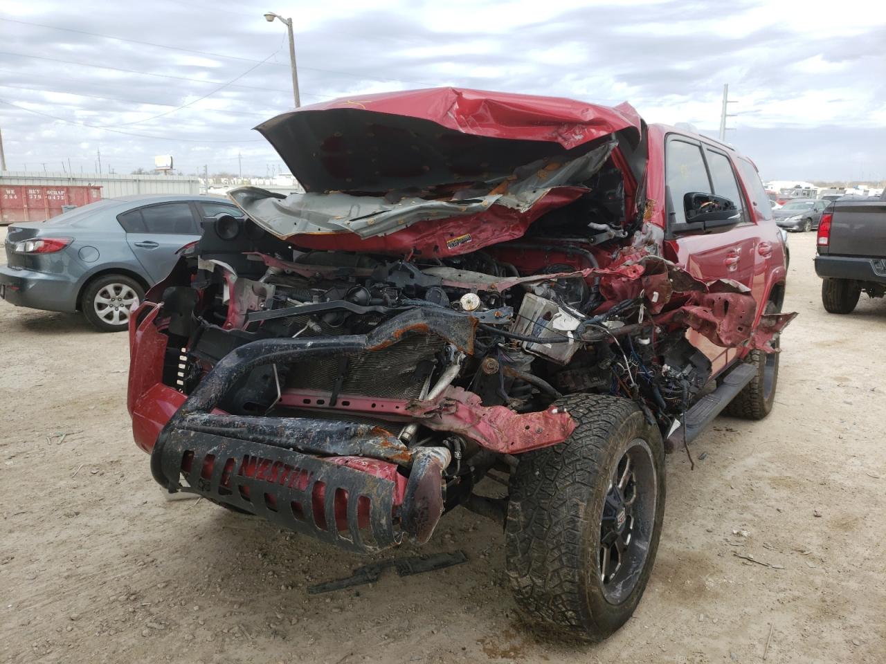 Photo 2 from auction – 2017 TOYOTA 4RUNNER SR with VIN JTEZU5JR1H5164924
