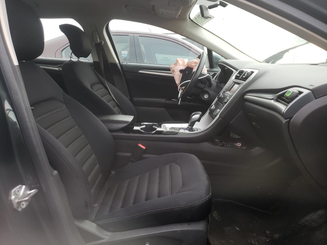 Photo 5 from auction – 2015 FORD FUSION SE with VIN 3FA6P0H71FR159437