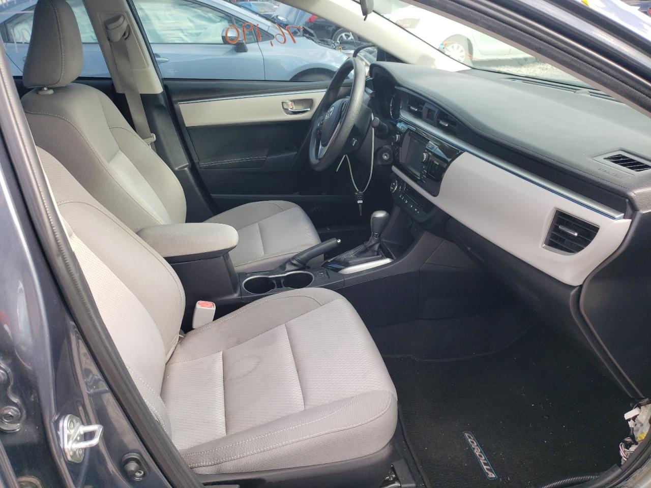 Photo 5 from auction – 2014 TOYOTA COROLLA L with VIN 2T1BURHE0EC151838