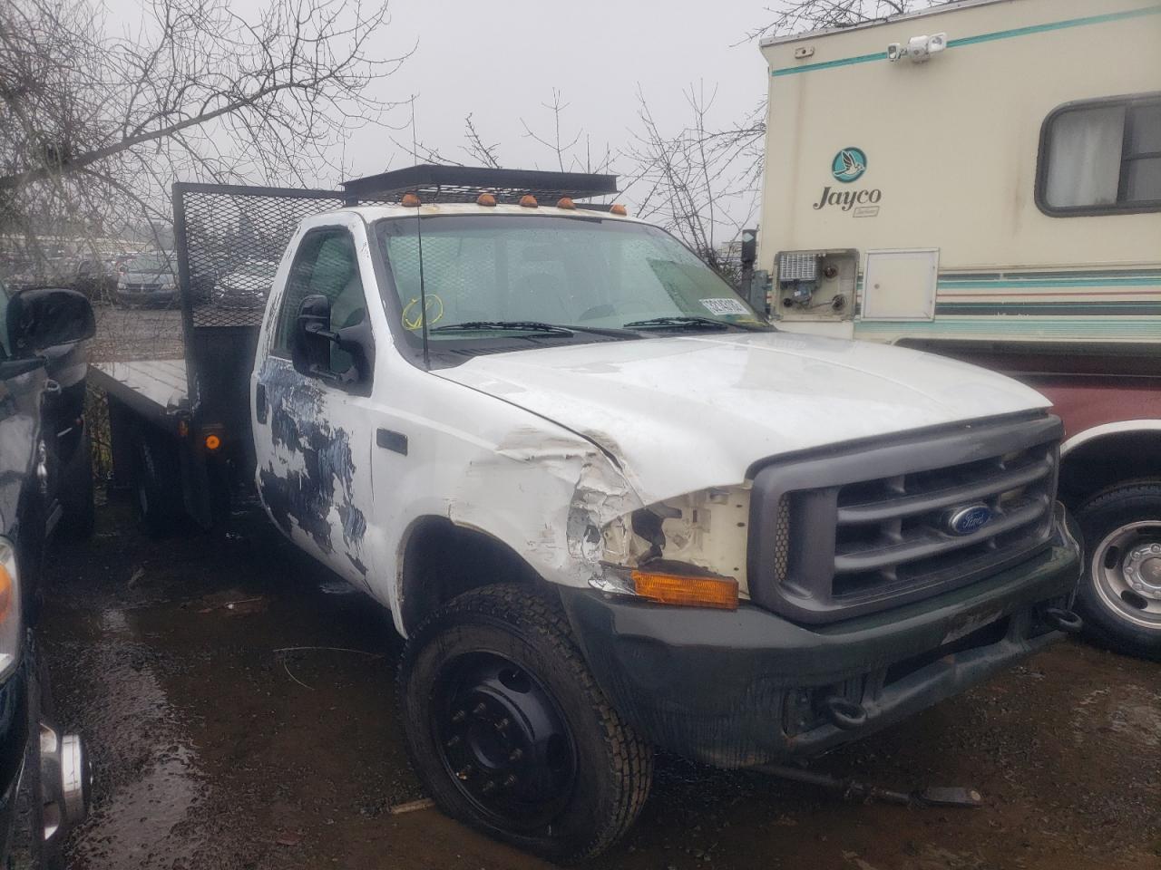 FORD F450 SUPER 2000 with VIN 1FDXF46S7YEB07666 - Photo from auction