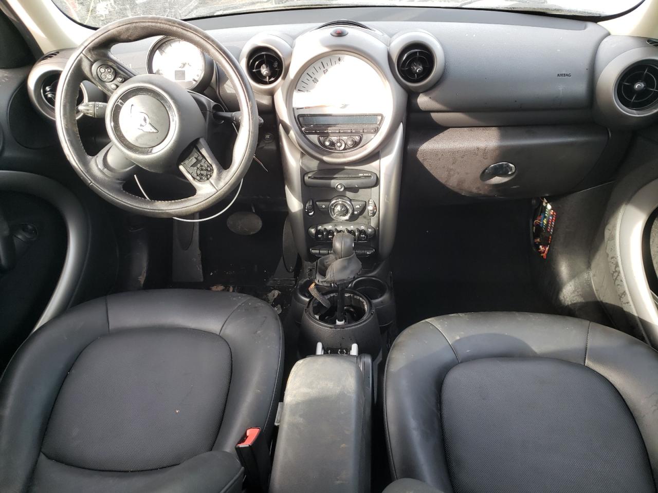Photo 9 from auction – 2012 MINI COOPER COU with VIN WMWZB3C50CWM03128
