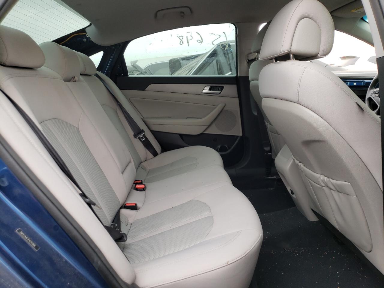 Photo 6 from auction – 2015 HYUNDAI SONATA SE with VIN 5NPE24AF3FH211666