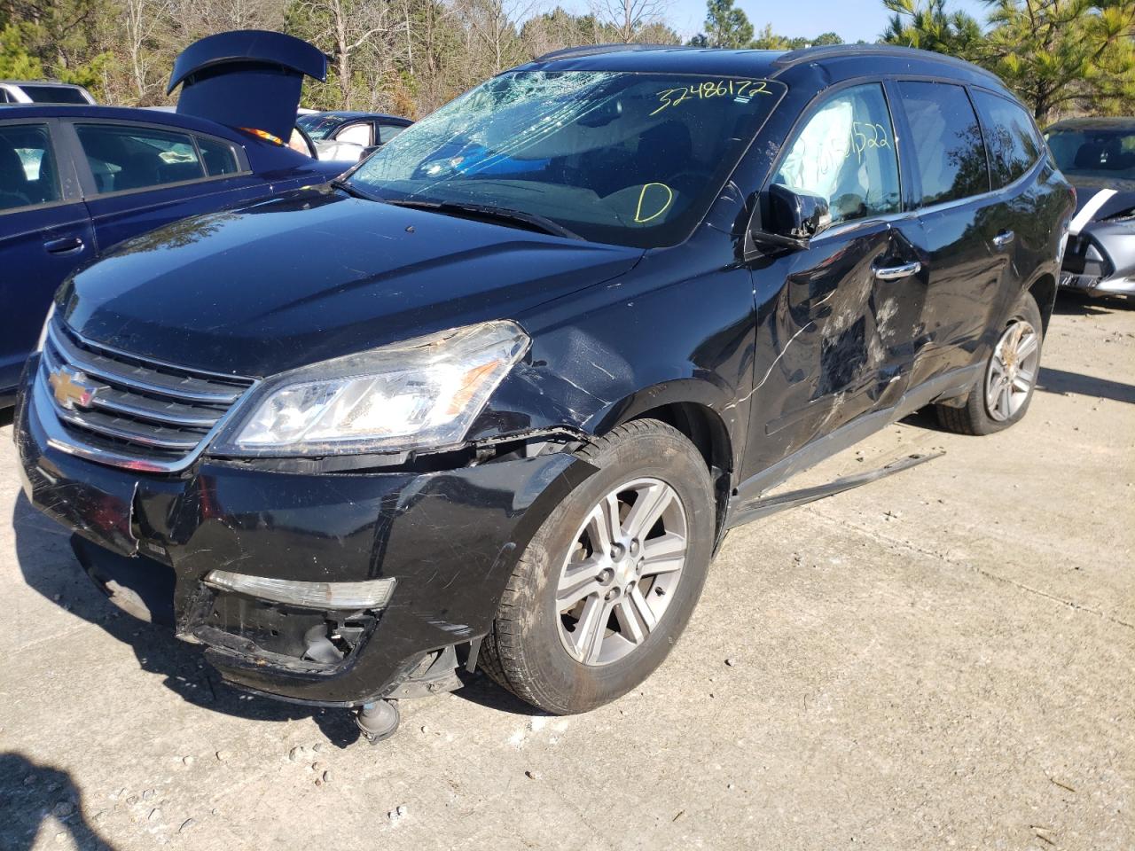 Photo 9 from auction – 2017 CHEVROLET TRAVERSE L with VIN 1GNKRHKD5HJ131743